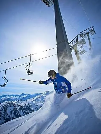 Sporthotel Samedan Hotel